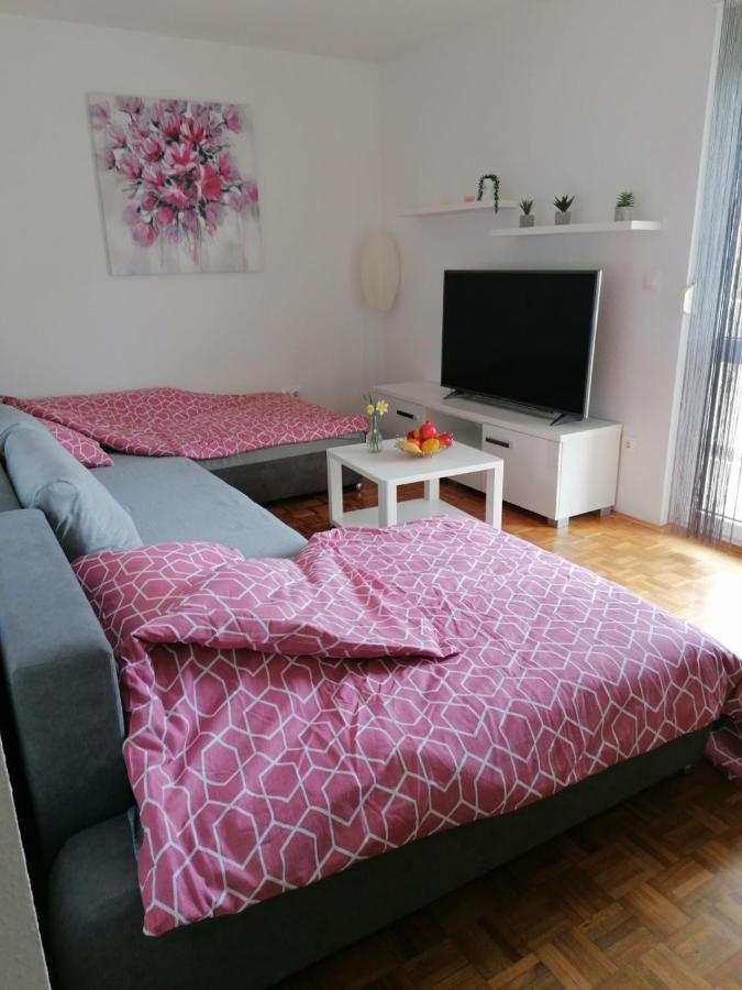 Apartman Petra Pula Exterior photo